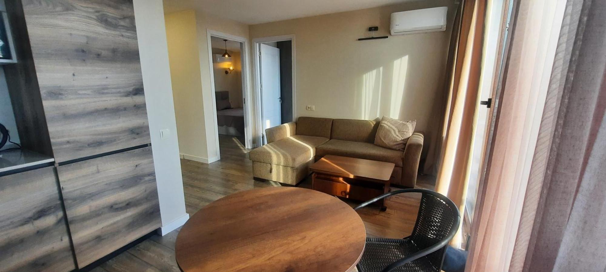 Mountain View Apartment